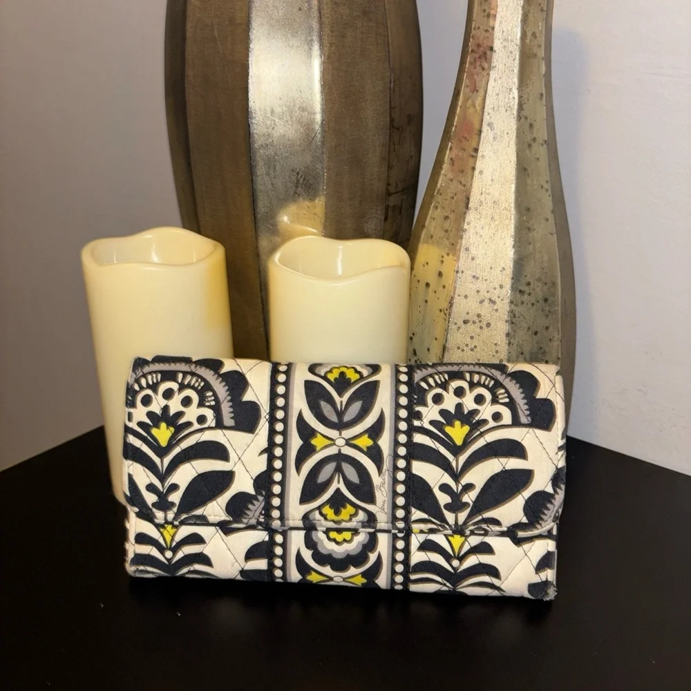 Vera Bradley- called "Fanfare" tri-fold wallet. - Picture 1 of 7